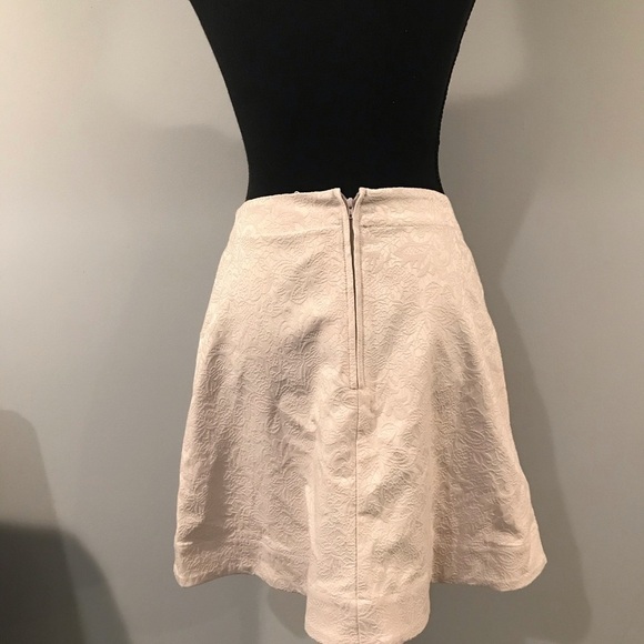 Keepsake Got Love Skirt in stone size 4 NWT - Picture 3 of 6